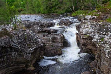 Wasserfall bei Invermoriston/Schottland