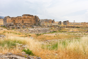 Fototapeta premium A well-preserved ancient Greek ruin at Hierapolis