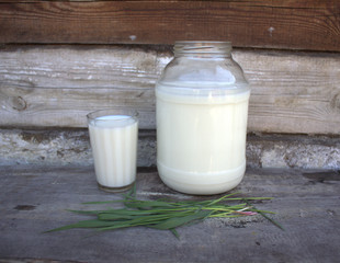 milk in a jar and in a glass