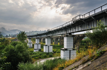 Fototapeta na wymiar Railway bridge.