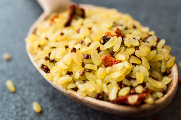 Uncooked Raw Bulgur Rice with Quinoa / Bulghur for Pilav or Pilaf