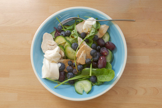 Chicken Salad, lunch time, home cooking. 03rd June, 2018. Chicken Salad with Mayo and blueberries.