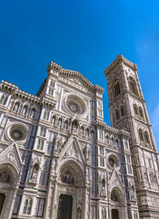 Fototapeta na wymiar Santa Maria del Fiore catedral in Florence, Italy