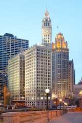 Fototapeta na wymiar Skyline of buildings at downtown Chicago, Illinois, USA
