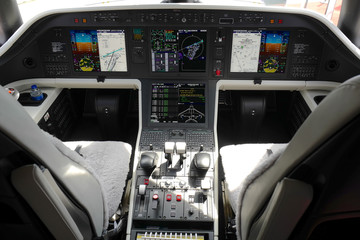 cockpit jet privé - obrazy, fototapety, plakaty