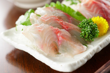 イサギのお刺身