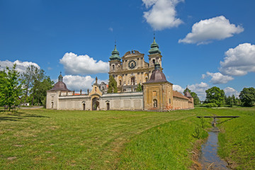 Wallfahrtskirche Mariä Himmelfahrt in Krossen (Krosno), Ermland/Masuren - obrazy, fototapety, plakaty