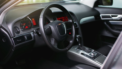Fototapeta na wymiar steering wheel in modern car