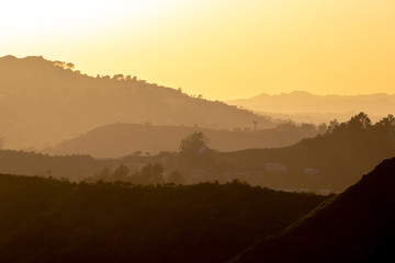 Obraz premium Sonnenuntergang in den Hollywood Hills