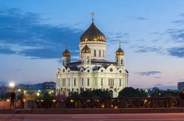 Fototapeta na wymiar Cathedral of Christ the Savior (Khram Khrista Spasitelya) at sunset, Moscow, Russia