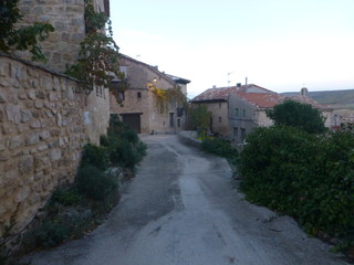 Fototapeta na wymiar Palazuelos, pueblo de Sigüenza en Guadalajara (Castilla La Mancha, España)