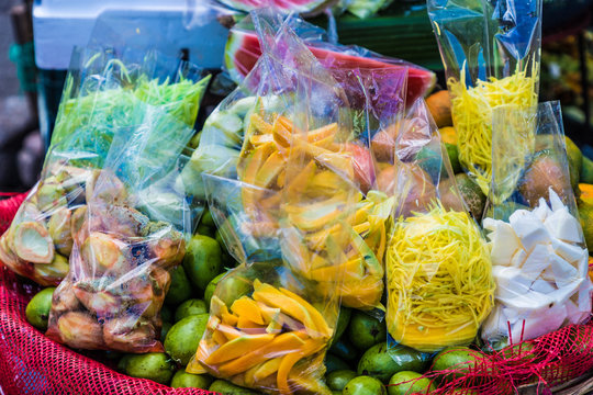 typical san Salvador