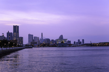 Obraz premium Twilight time in Yokohama, Japan