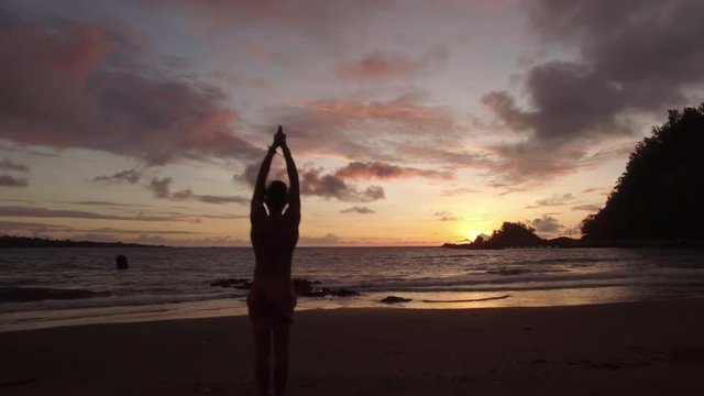 Hawaii Sunrise Yoga