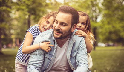 Fototapeta premium Hug and happy.