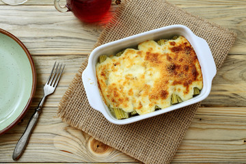 cardoni gratinati in forno con parmigiano