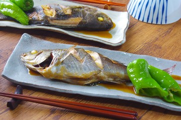イサキの煮つけ　家庭料理