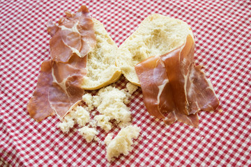 smoked ham sandwich making