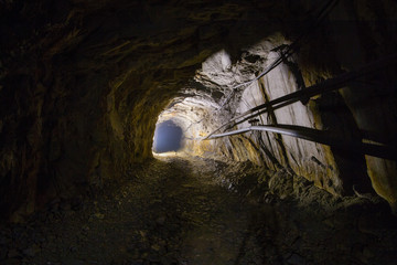 Underground old ore gold mine tunnel shaft passage mining technology