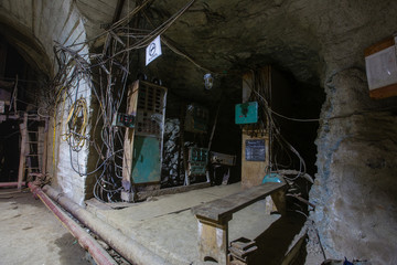 Underground old ore gold mine tunnel shaft passage mining technology