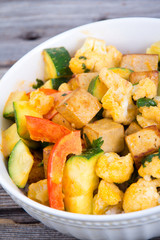 curry tofu bowl