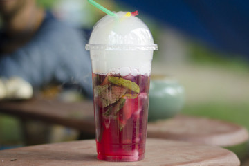  Pink lemonade with dry ice