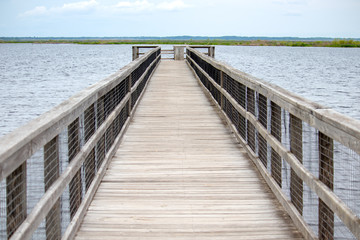 Obraz premium Pier in the Prairie