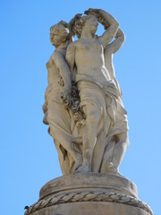 Statue