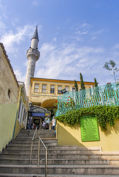Aziz Mahmud Hudayi Mosque is an Ottoman mosque in the Uskudar district of Istanbul, Turkey, 2 September 2007: Stairs of Mosque