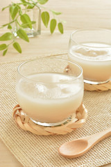 冷やし甘酒　     © tamayura39