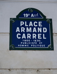 Place Armand Carrel, plaque de nom de rue