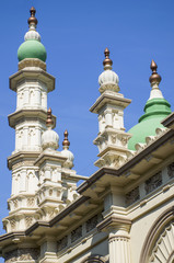 Fototapeta na wymiar The mosque with green domes in Kolkata India a sight 
