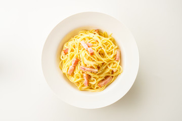 パスタ　カルボナーラ