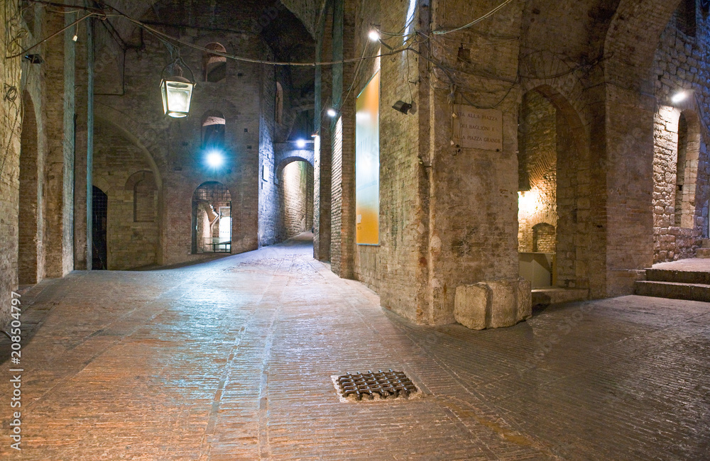 Wall mural the ancient architectures of perugia