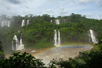 Parque Nacional de Las Cataratas de Iguazú entre Brasil y Argentina