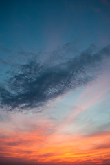 Obraz na płótnie Canvas Beautiful summer sunset