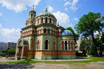 Fototapeta na wymiar Orthodox Alexander Nevsky Cathedral-in Lodz 