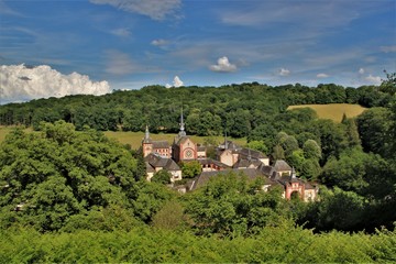 Fototapeta na wymiar Chartreuse du glandier (Corrèze)