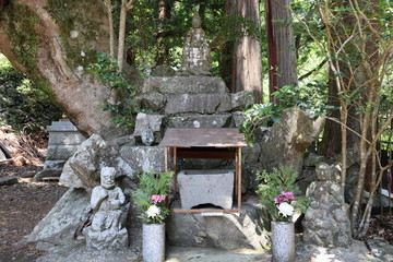 日本　箕面　石仏