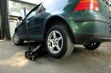 car, service, repair, wheel, business, safety, workshop, work, body, lift, brakes, replacement, staff, professional, man, transport,