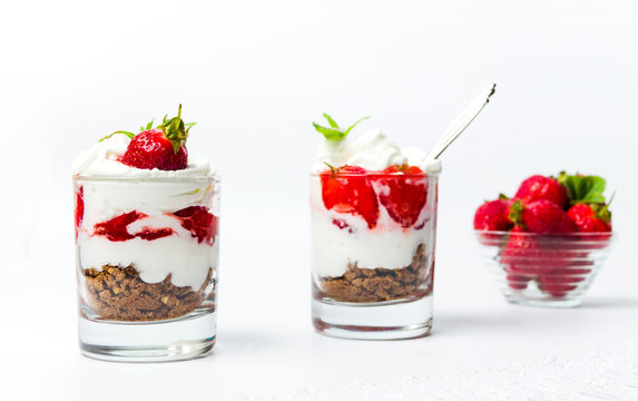 Strawberry parfait for a healthy breakfast