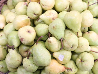 green pears in a box