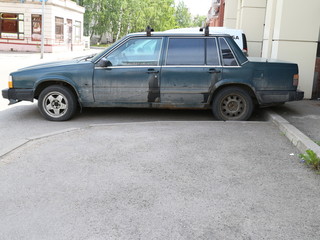 old car in the yard