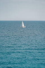 Obraz premium Schiff auf dem meer, segeln auf Mallorca