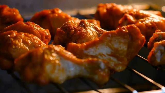 4K Baking hot and spicy grill chicken wings in the oven with grain processed