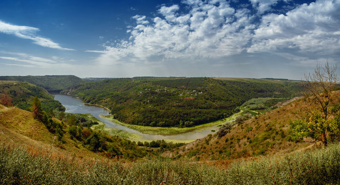 The banks of the Ternav River near the village of Kitaygorod. Podillja. Kamyanets Podolsky district.