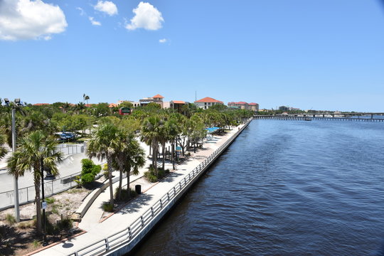 BRADENTON RIVERWALK