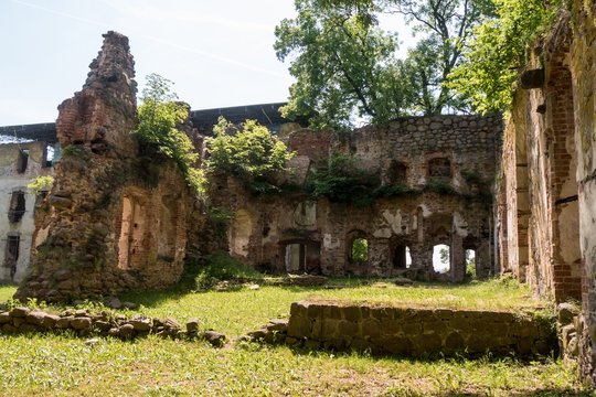 Schloss Putzar - Ulrichsbau - Ruine - Innenansicht