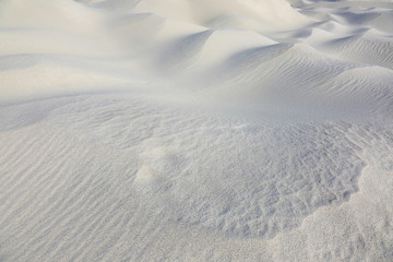 Wzgórza piaszczystych wydm, faktura piasku.