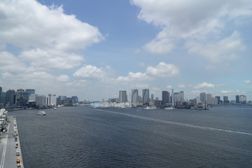 東京湾の風景